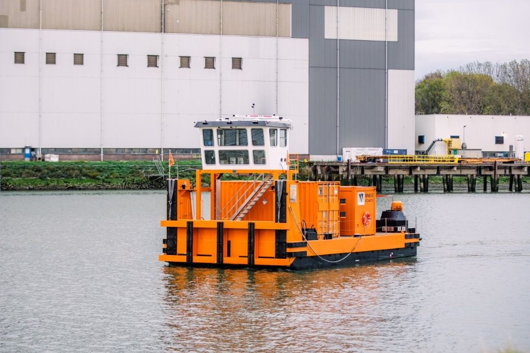 EST-Floattech supplies batteries for E-Pusher M dlvr.it/TP7CF5 #Emissions #Energytransition