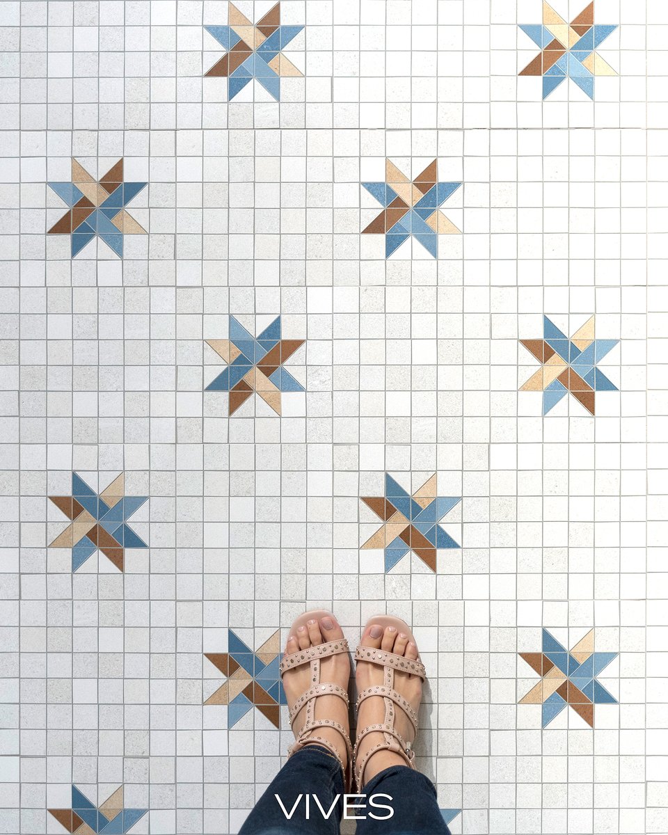 VIVESCeramica's tweet image. Colour and style come together in the Seine 20x20 cm collection. The Dayde-R White and Arcole-R Blue tiles transform any surface into a space with personality, where floors and walls become the real stars of the show. ow.ly/N4Z350XmVVR #vives #mosaics #tileslovers