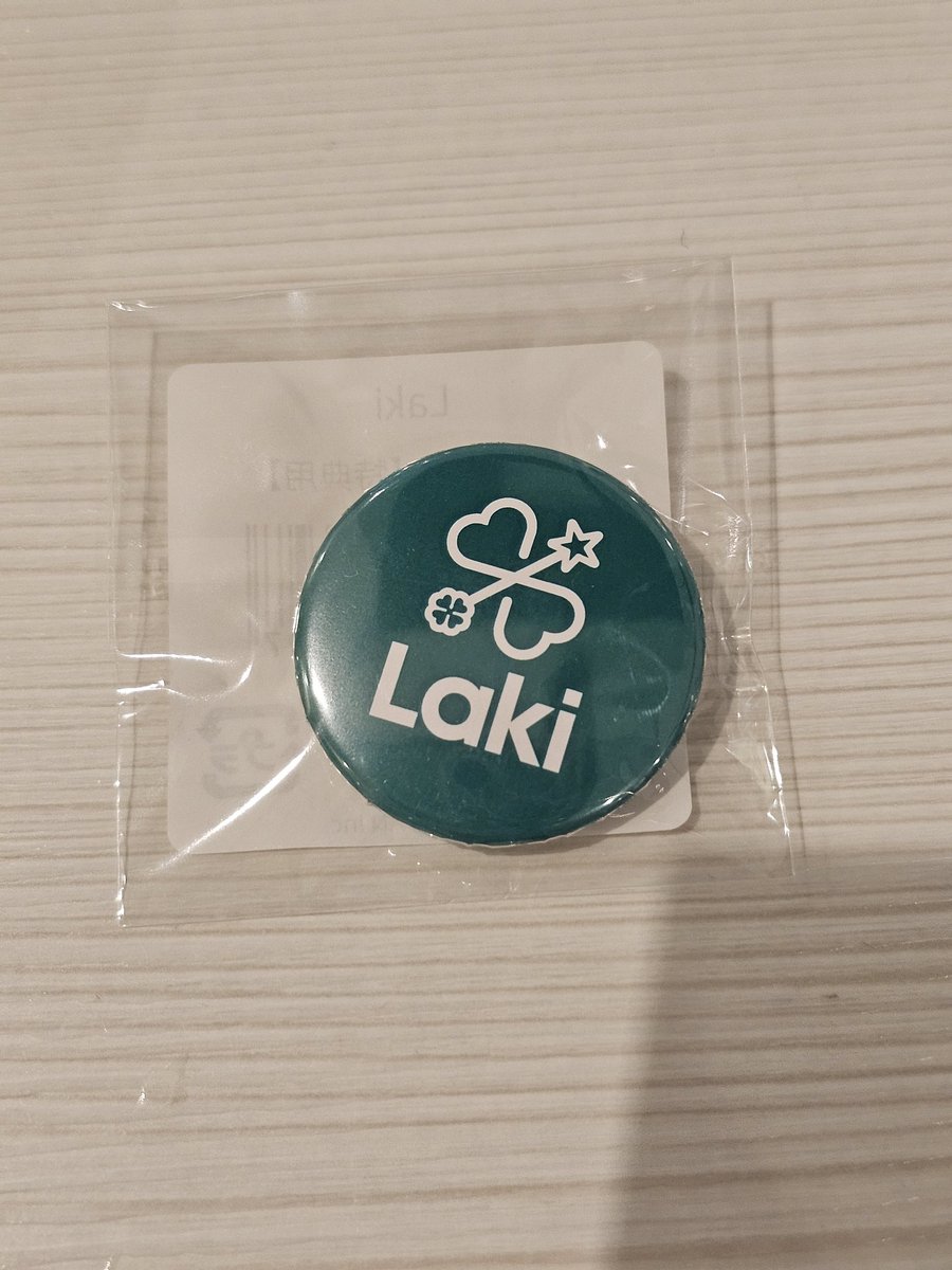 【交換希望】Lucky2 Laki ロゴ缶バッジ

譲)緑

求)ピンク

11/7ライブ会場にて交換可能です！