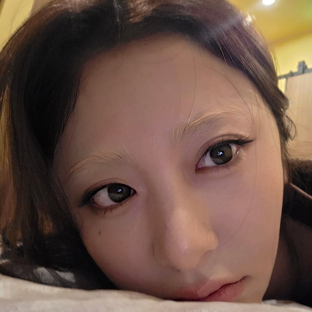 논썹도 사랑훼...♡