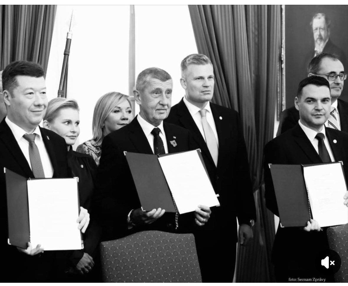 PetraP10's tweet photo. @TatanaMala Za to tohle byla kvalitka chování 😤 https://t.co/RlIGTkl1vm