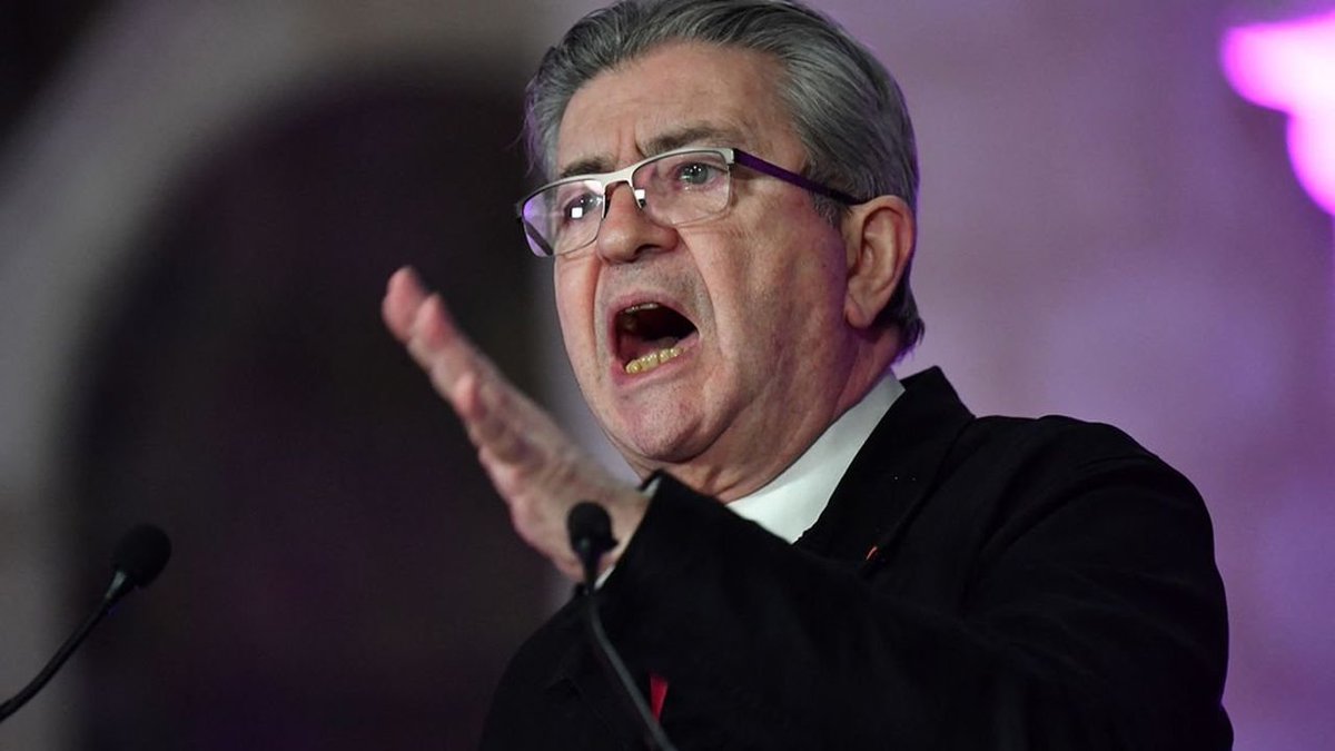 La stratégie LFI ? C'est simple.

1.Les juifs sont supposés plus riches que les musulmans. Donc plus méchants.
2.Israël est l'allié des USA, Grand Satan capitaliste.
3.Les électeurs musulmans sont plus nombreux que les électeurs juifs.

Donc soyons islamo-antisémites.

Basique.🙂