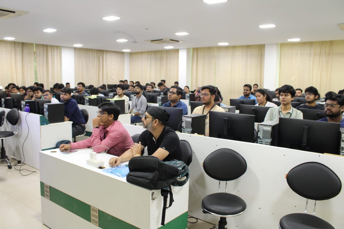KIITUniversity's tweet image. The School of Electronics Engineering, KIIT-DU, in collaboration with IEEE TTTC India, organised a 3-day Workshop on VLSI Testing from 31st October to 2nd November 2025. 
The event featured industry experts from Qualcomm, Cadence, Infineon Technologies, and AMD, who conducted…