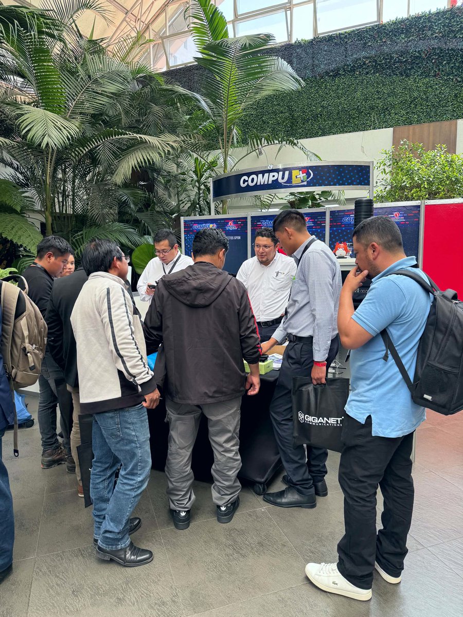 vsolution_fttx's tweet image. 🌍🤝 VSOL x COMPU+ at #EXPONET2025! Successful showcase in Guatemala City (Oct 29-30) featuring FTTx/SMB/MBB solutions. OLT, ONU &amp;amp; Wi-Fi series drew strong interest—strengthening our Latin America footprint! #VSOLPartnership #TelecomInnovation