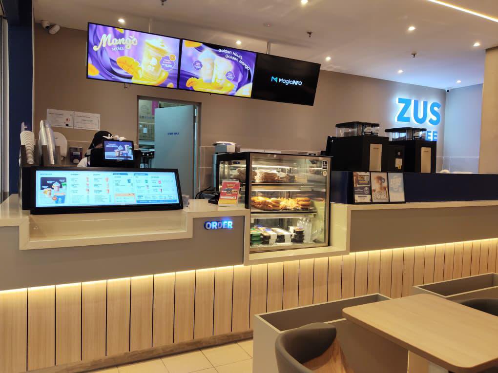 MY_Airports's tweet photo. ZUS Coffee is now open at Miri Airport. Sip, relax, repeat. Whether you’re flying off or touching down, there’s always time for a good cup.
📍Domestic Departure Hall
🕕 7am-11.30pm
#MYairportsshares #MYY #ZusCoffee #ZUS https://t.co/LWKYseOt9I