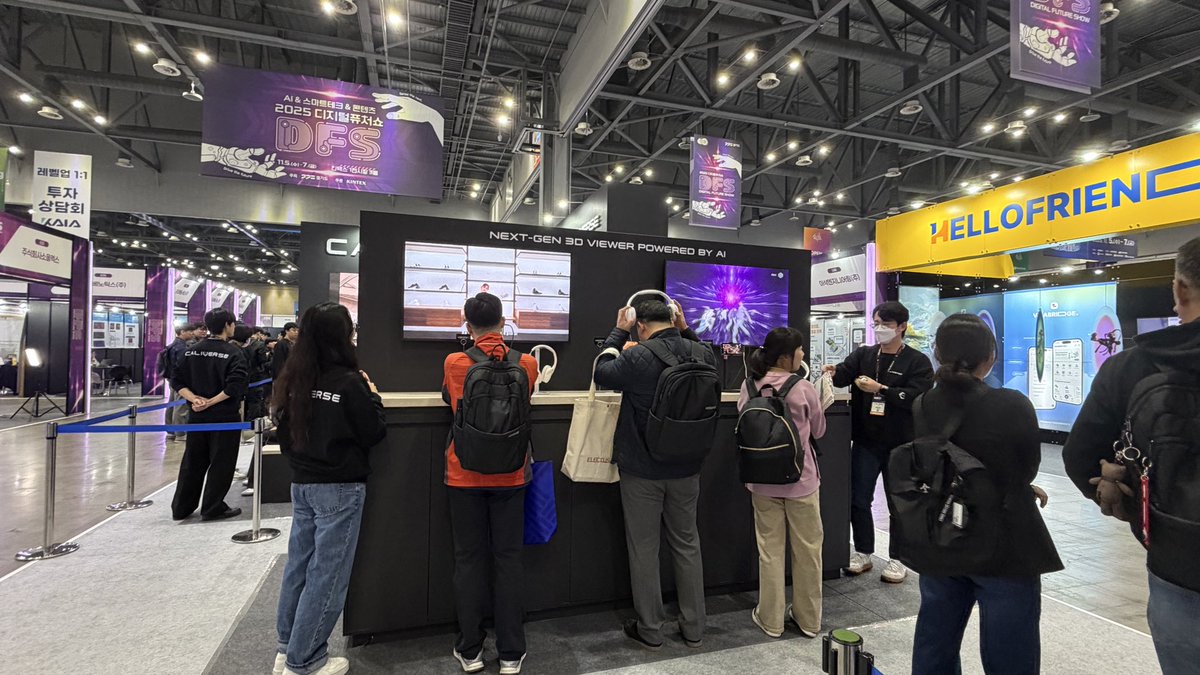 Caliverse_io's tweet photo. Last day at #DFS2025 💫
Thank you to everyone who visited the CALIVERSE booth!
See you again soon 👋

#CALIVERSE #DFS2025 https://t.co/4yiiygQTgY