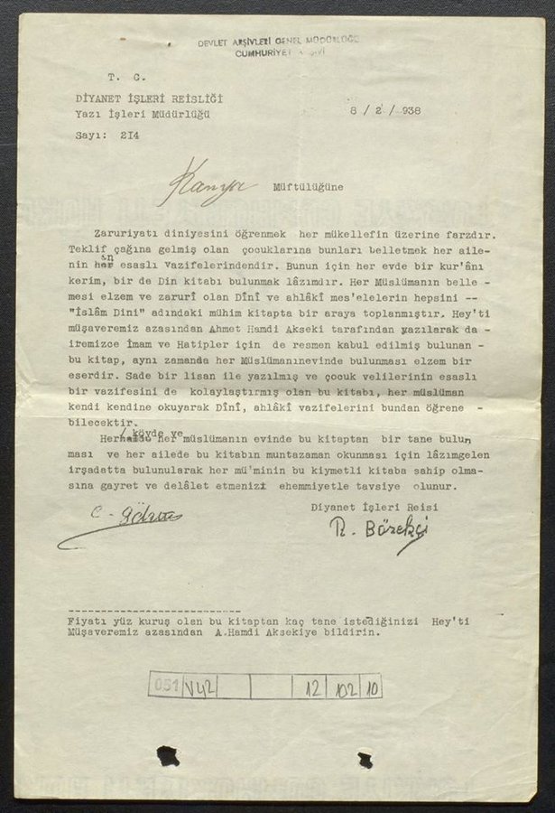 ⭕️Aşağıdaki belge 1938 yılı Şubat ayında Diyanet işleri Başkanlığı tarafından yayınlanan genelge.

Atatürk'ün önerisi ile yayınlanan bu genelgede "Milletin dinini öğrenebilmesi için her evde bir kuran'ı kerim bulundurmak lazımdır..." denilmiş.

📌Bu vatanla alakası olmayan,