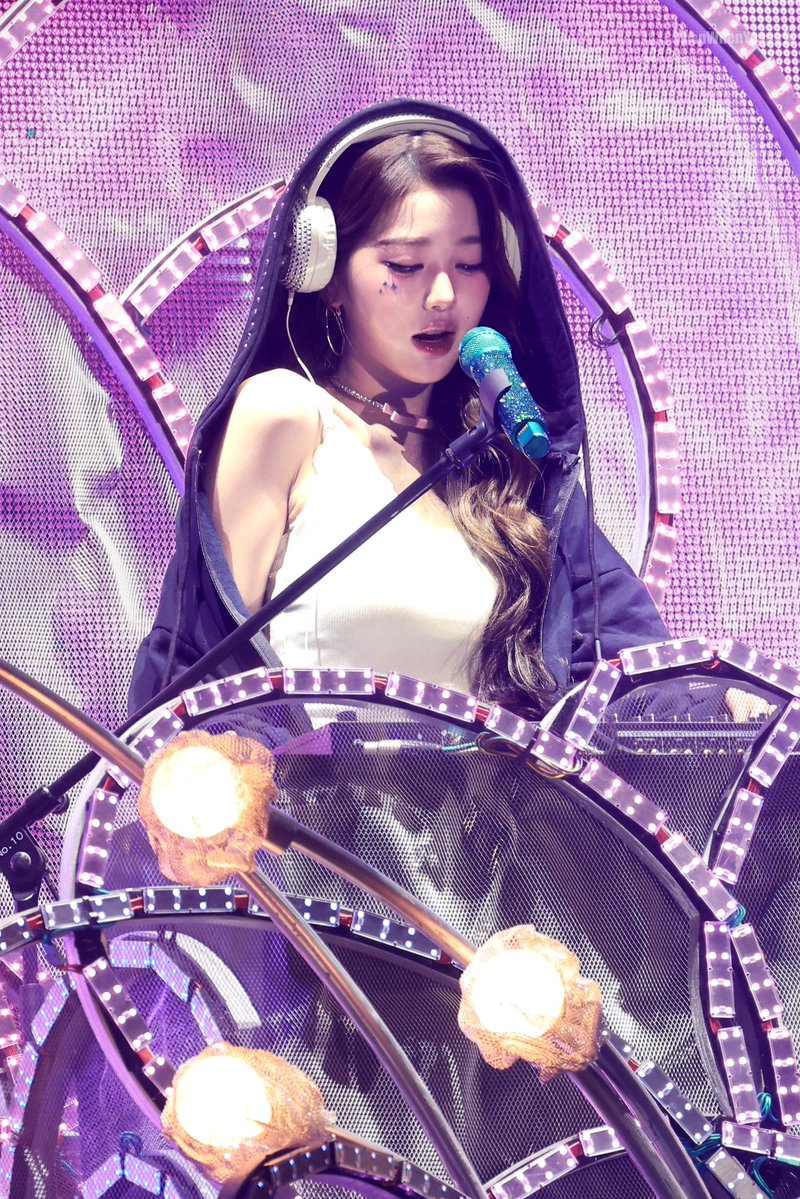 251102 SHOW WHAT I AM
🎧🎵

#장원영 #JANGWONYOUNG 
#원영 #WONYOUNG #아이브 #IVE