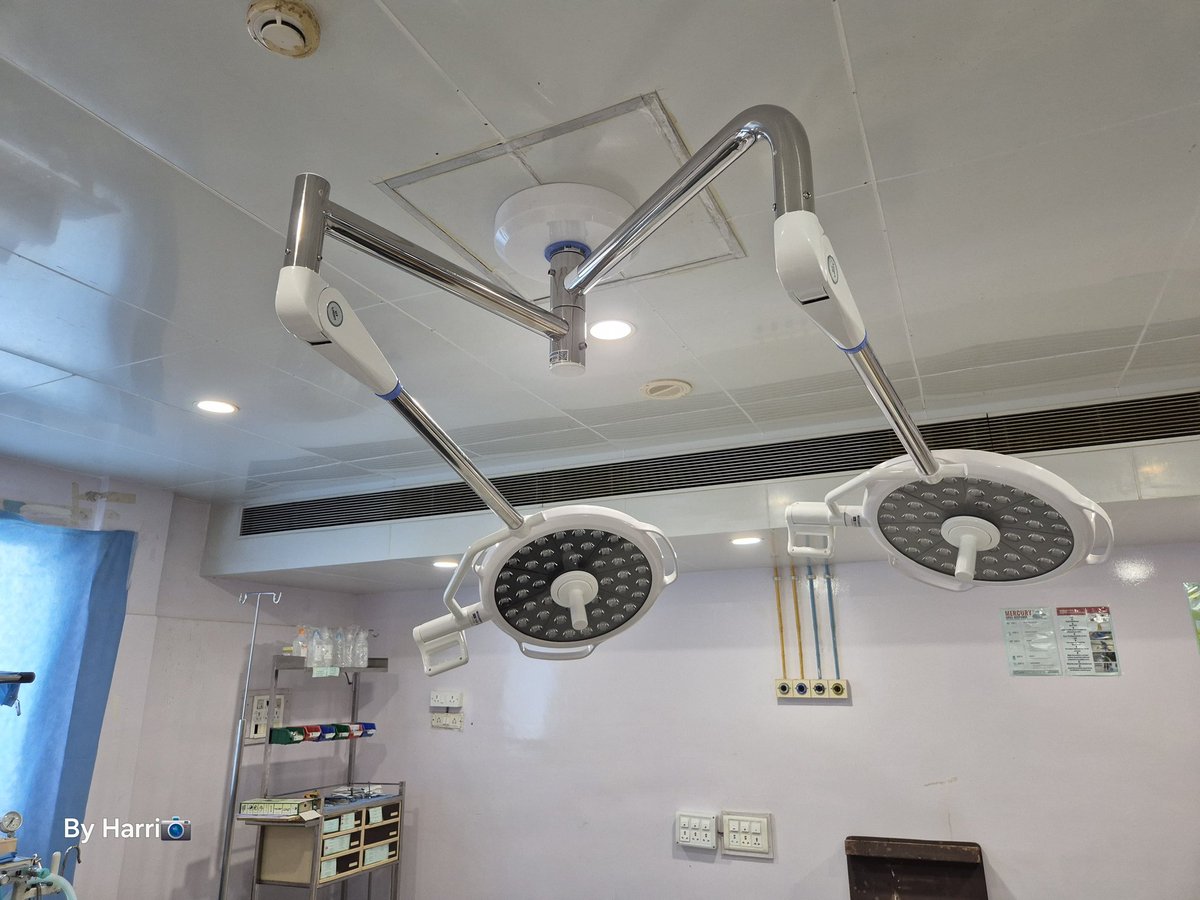 AMedinain's tweet photo. MEDINAIN EVA - 500 Double Dome Specifications: 👇 
* Intensity: 150,000 + 150,000 
* Lux, LED's: 48 + 48, 
* Remote Control, 
* Advanced Touch Panel, 
* 1-Year Warranty. 

Available in stock 🤩😃 
9667743587 https://t.co/sqt7zzesoz