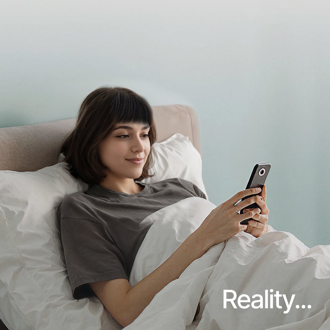 Holiverse tweet media