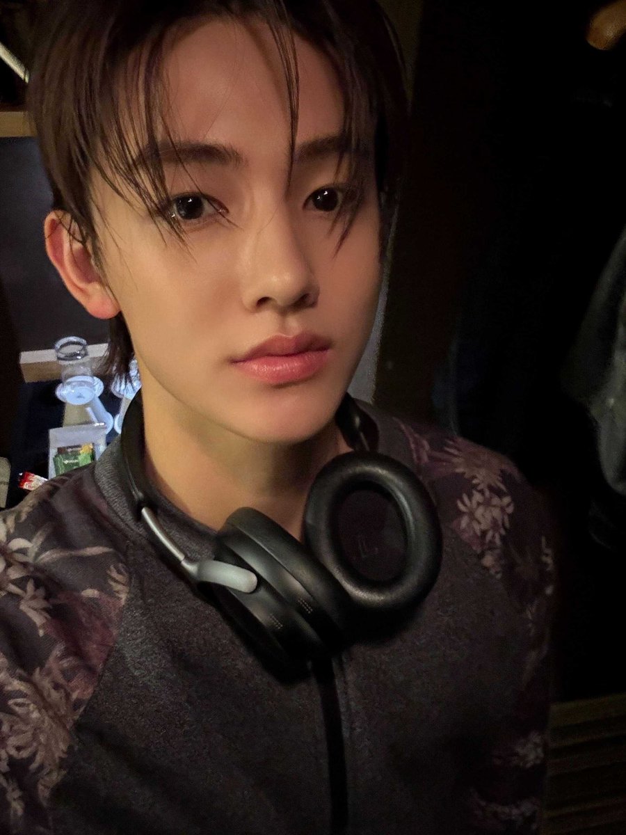 seonghyeon pics tweet media