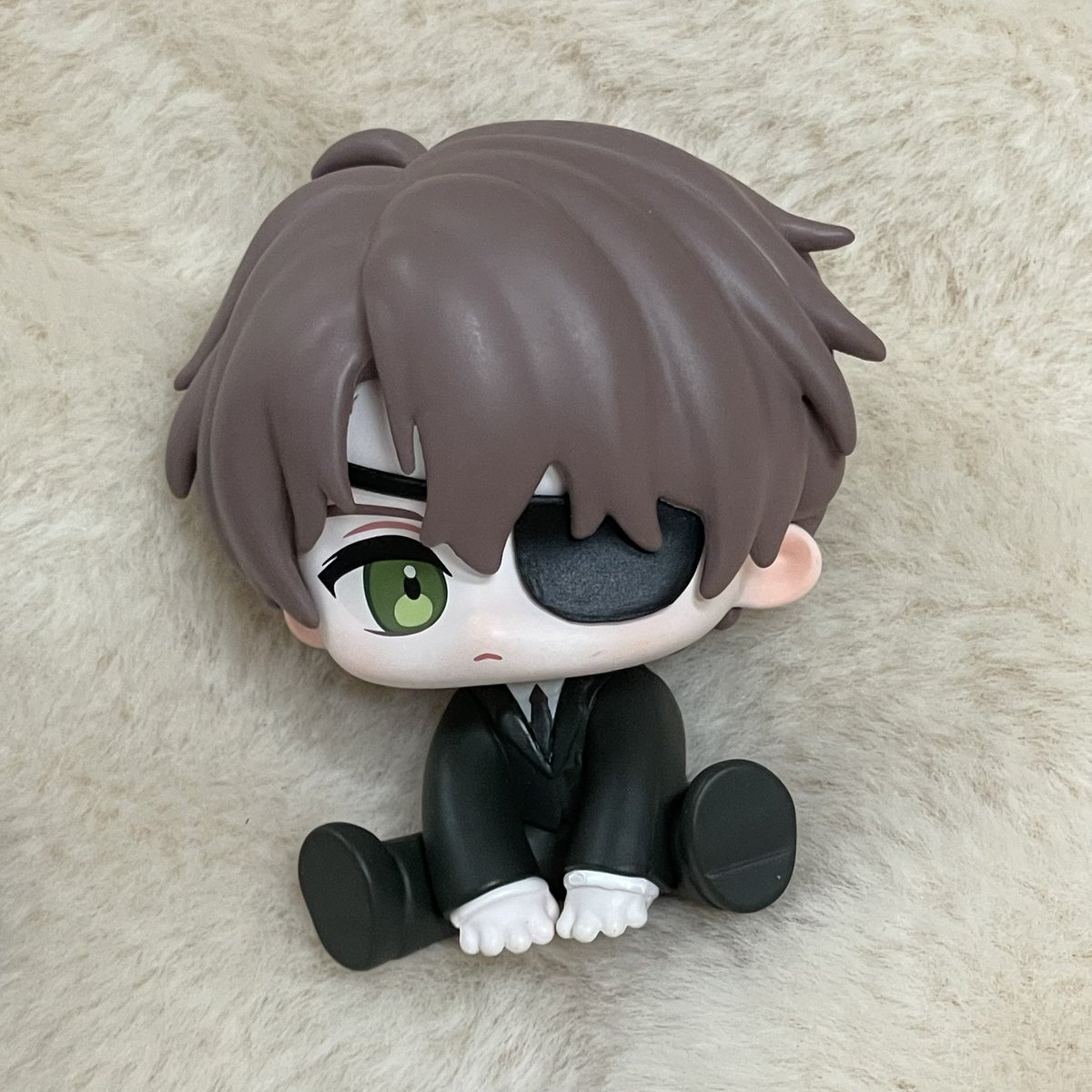 새로운 따헌이가 왔는데 귀가 유독 붉더라고요
나중에 포도오면 포도랑 둬야지