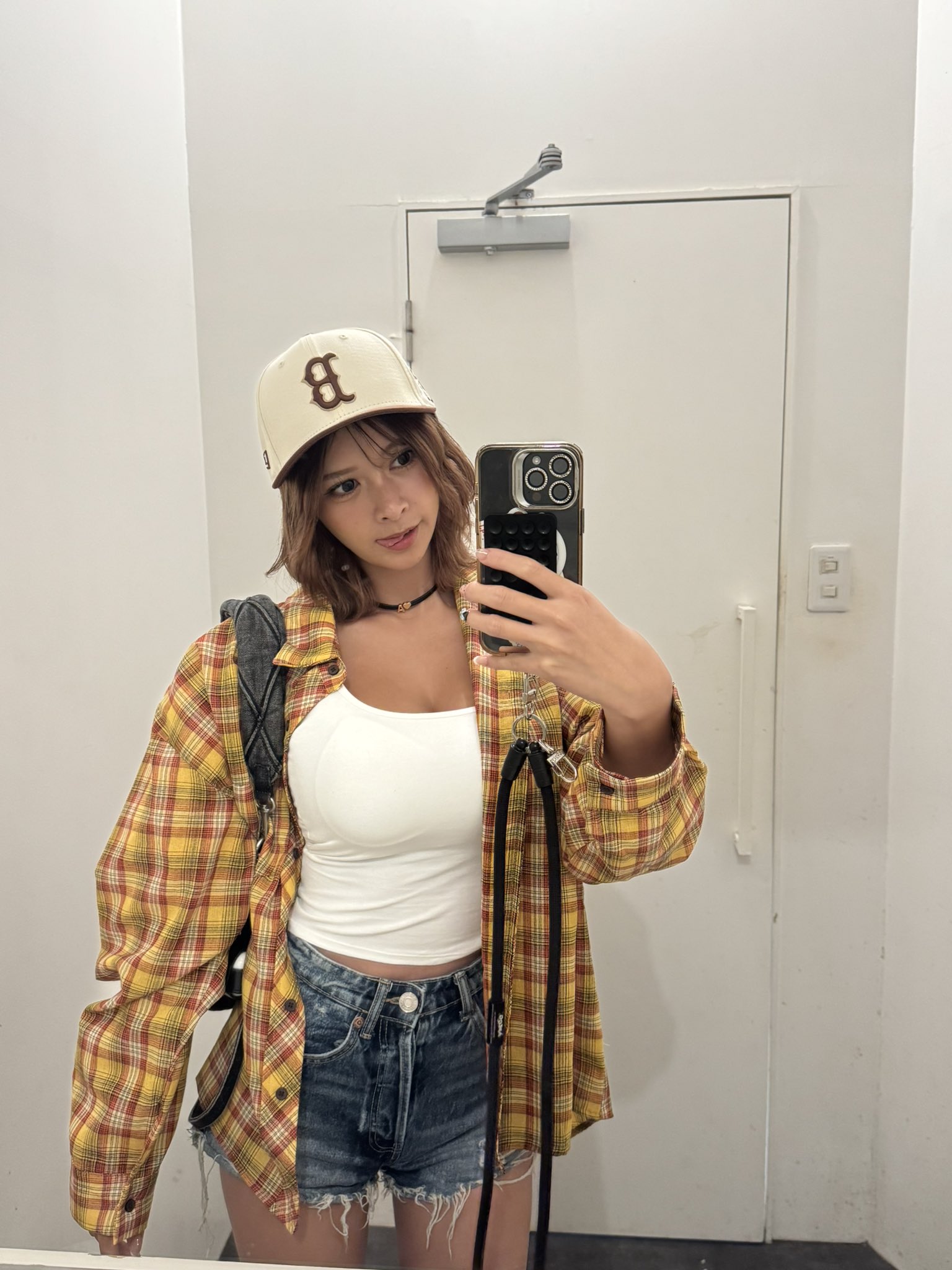 G5IkSPibIAEa2W4?format=jpg&name=large