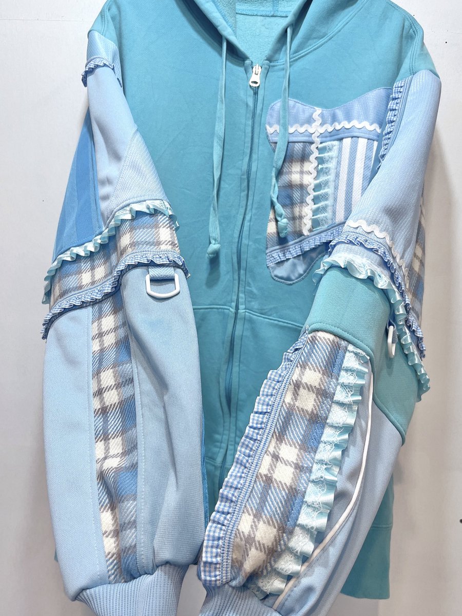 HYDEEEEE様 C.E（シーイー）の「C.E / OVERDYE STRIPE HALF ZIP（スウェット