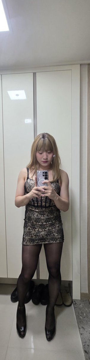 #시디 #러버 #CD #TG #트랜스젠더 #sissy
찐하게 애무 받고싶다~ㅋㅋㅋ
사진누르면 전신 나와여🤭