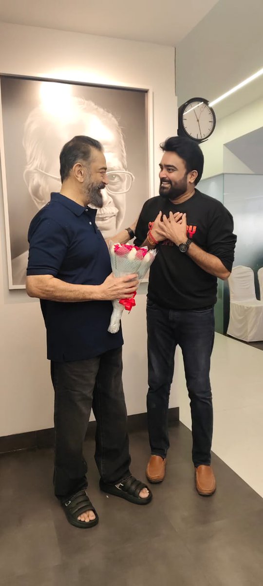 Nikil Murukan tweet media