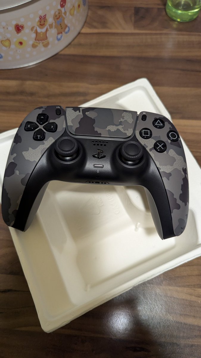 Doc_Beule's tweet image. Hab Fieber🤒, bin krank geschrieben, gut dass ich seit letzten Freitag nen neuen Controller hab😎