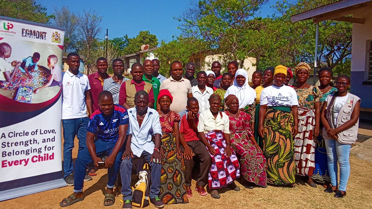 From a farmers’ household approach to a peer-to-peer model-our journey keeps evolving.

This week we met with farmers, peer educators, health workers &amp; Zidyana Extension officers to review progress of the Njira Imodzi Project in T/A Mwadzama, Nkhotakota,funded by  @TheEgmontTrust