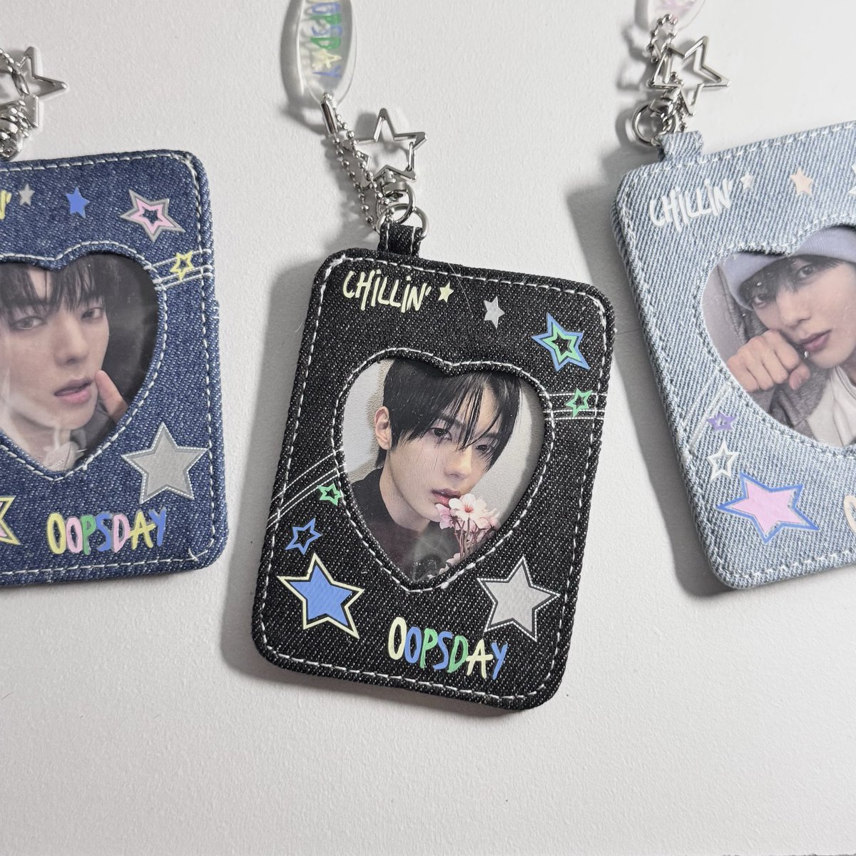 the idol                 vs.            the photocard