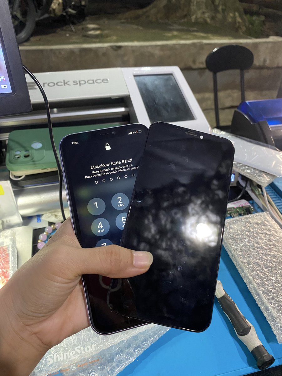 owrchestra's tweet photo. 🔊🔊🔊 UPDATE NEW KASUS!!! 

Replace LCD iPhone 11
DONE ✅ https://t.co/osoOlWkT9w