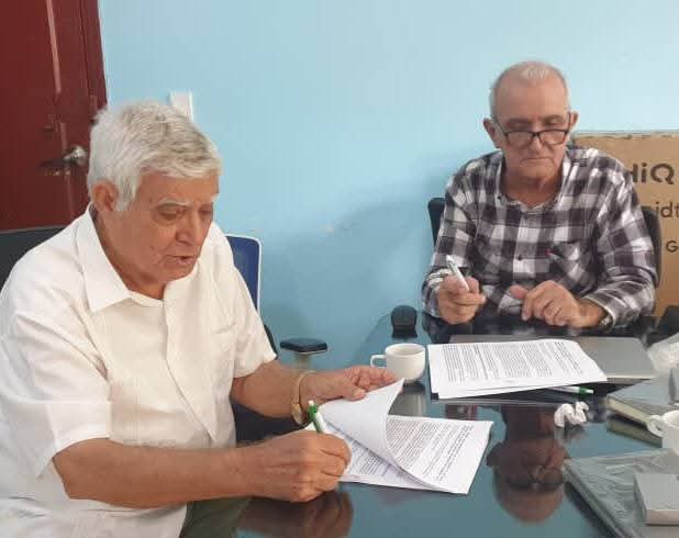 🏆 Hoy hemos tenido un día de gloria!

Se ha presentado y firmado el Informe que nos dictamina oficialmente como Centro Autorizado Categoría A para impartir cursos de posgrado.
Este paso importante nos consolida nuestro compromiso con la excelencia y la educación de alto nivel.