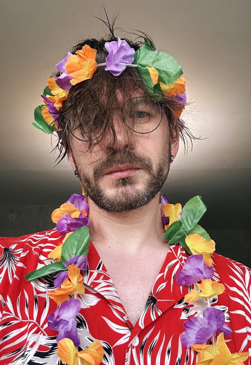 mutno's tweet image. ну чо вы тут?