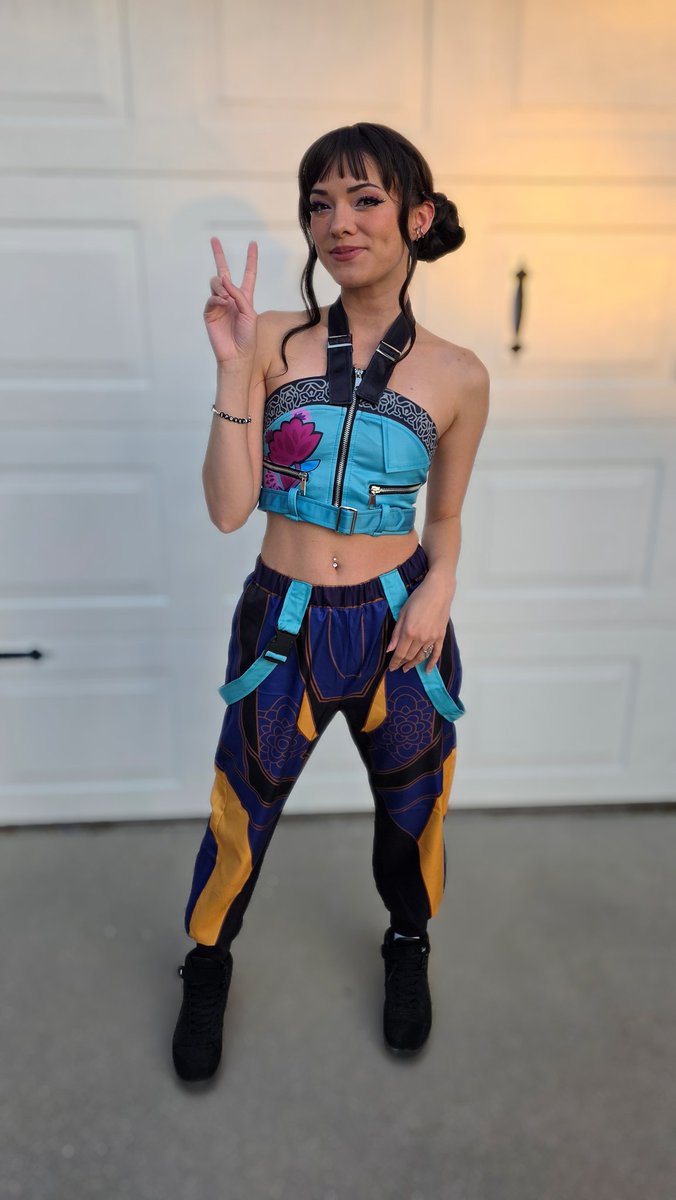 JoanieBrosas's tweet photo. See you tomorrow for this FREE event at #WasatchComiccon https://t.co/nLiITvQJcf
