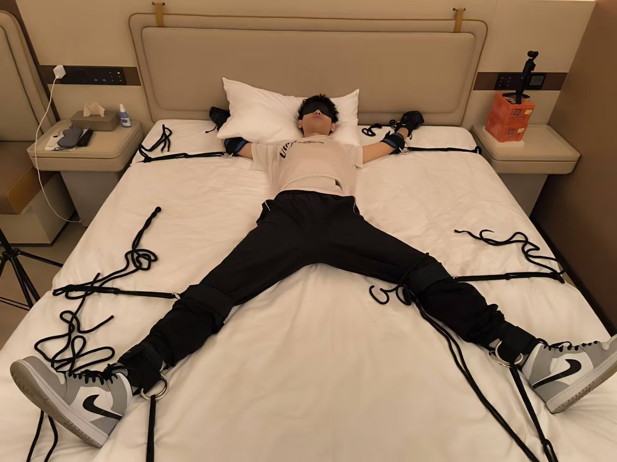 e达不抖e tweet media