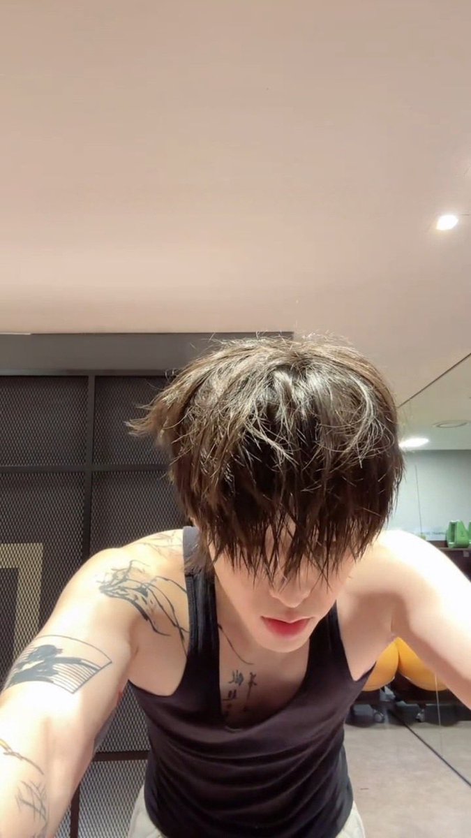 chickenlemonade's tweet photo. 🥵🥵🥵 https://t.co/fZoAaIvouA