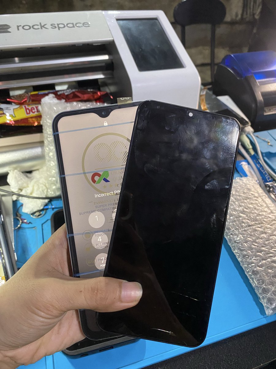 owrchestra's tweet photo. 🔊🔊🔊 UPDATE NEW KASUS!!! 

Replace LCD Infinix Hot 11s NFC
DONE ✅ https://t.co/AlwQ0mny8q