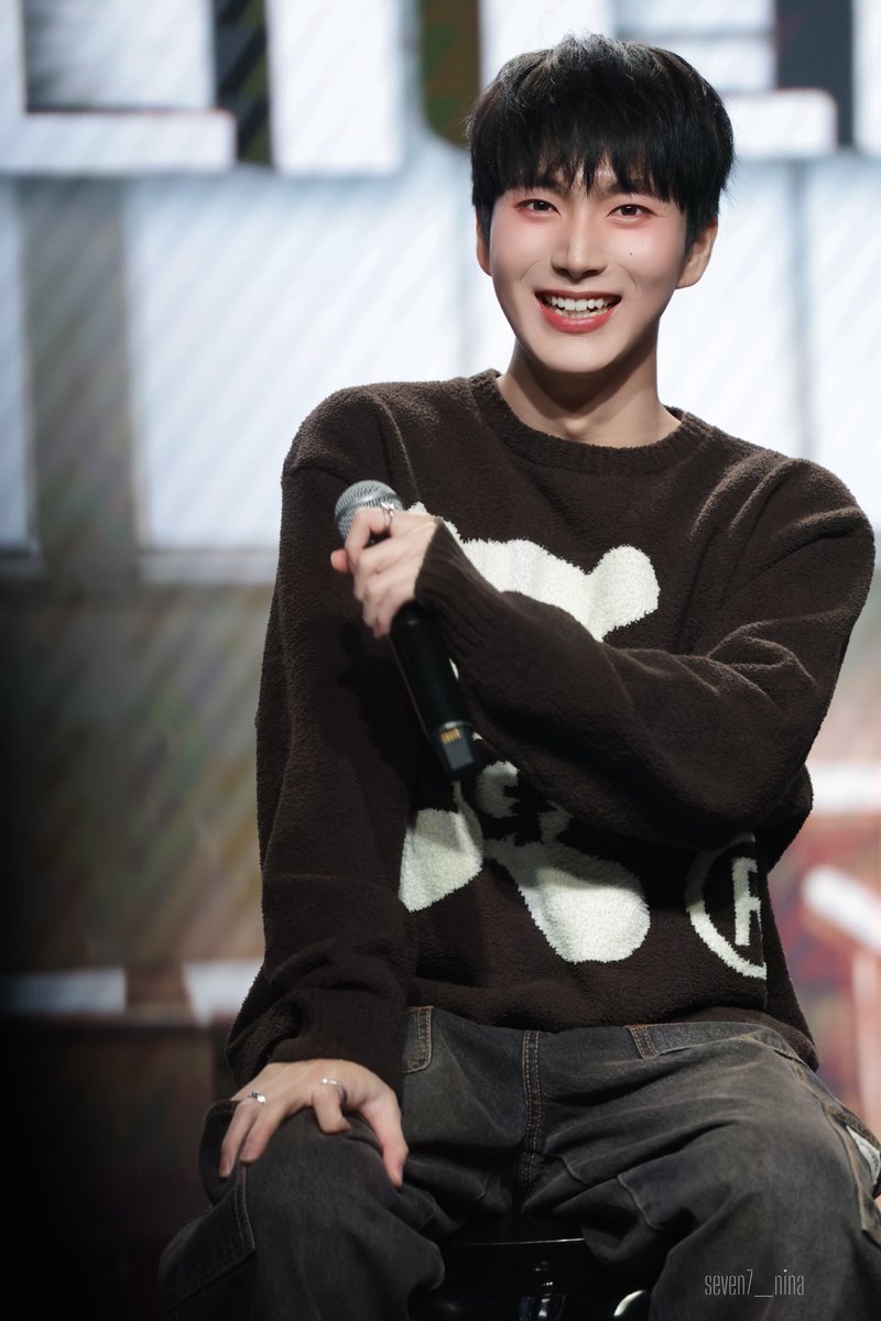 seven7_nina's tweet photo. 251102
최애가 나타났다! FM｜evening

#최애가_나타났다 #MyBiasIsShowing
#박진우 https://t.co/RtlR1aKUiC