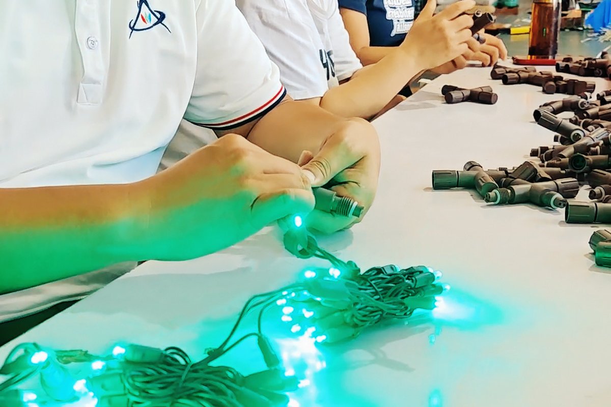 rewsdgrhrt200's tweet image. Consistent production and inspection ensure stable performance for project use.
Suitable for installation teams, event decorators, and distributors.
You’re welcome to ask for quote or spec sheets.
📩 solunixlite.com

#ChristmasLights #LightingFactory #solunixlite