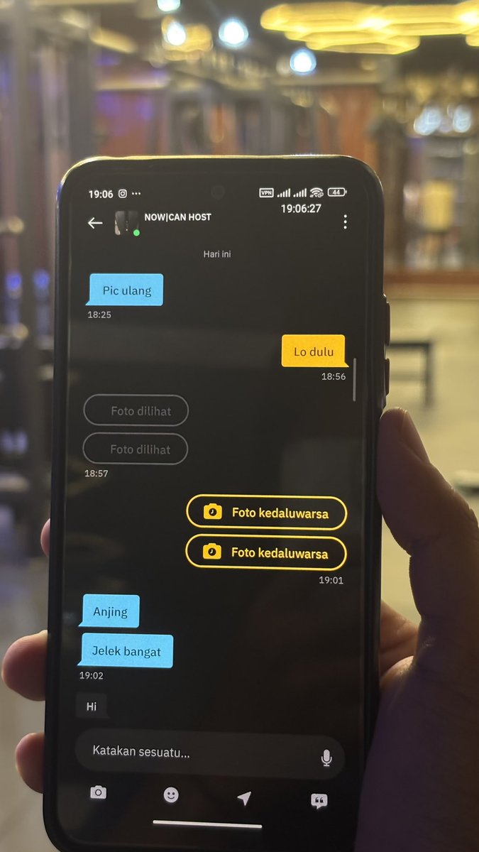 Charlestommy18's tweet image. Yaudah iya, gitu aja kaget 😔✋🏽