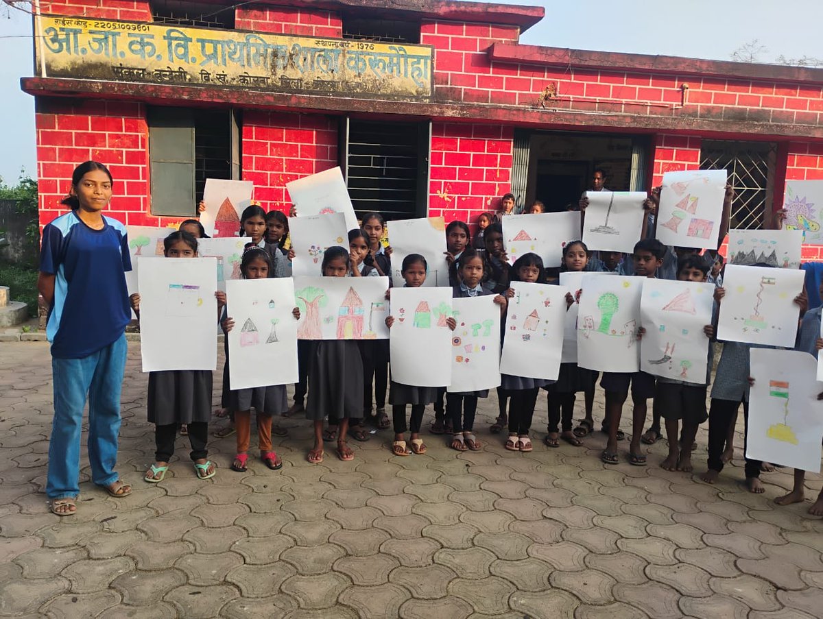 banjare_bh23774's tweet photo. 6 नवंबर 2025 @nssabvuCG से संबद्ध
#GovtEVPGCollegeKorba की #NSS स्वयंसेविका भूमिका बंजारे ने प्राथमिक शाला करूमहूआ में सतर्कता सप्ताह के तहत शिक्षा जागरूकता कार्यक्रम किया @_NSSIndia @NSSRDBhopal @MYBharatHQ
@Rajkumarnss
@ashokshrotinss
@YKTiwari68 @NeetaBajpai5 @Ajaykpatel04 https://t.co/cn39uR8F7T