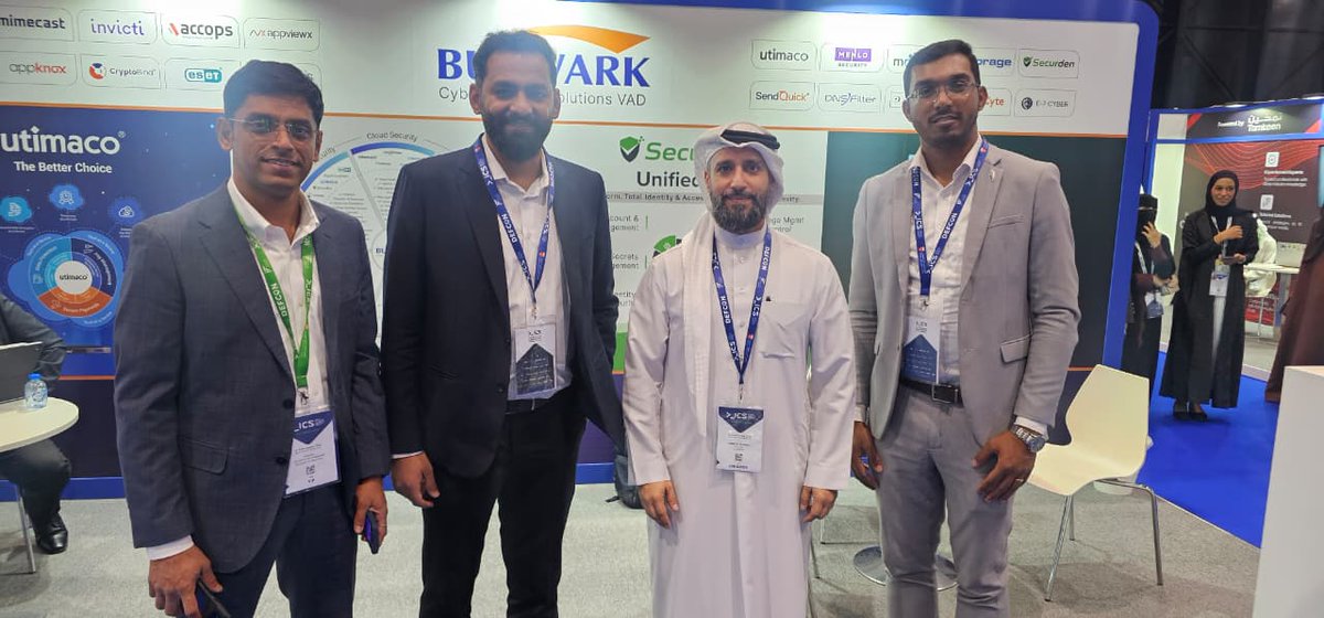 MotadataSystems's tweet image. Powering the future of cybersecurity! 

Grateful to be part of this inspiring event in Bahrain with Bulwark Technologies LLC and Paramount Alumni. 

Together, we’re driving innovation and shaping a safer digital tomorrow. 

#cybersecurityinnovation #techcollaboration