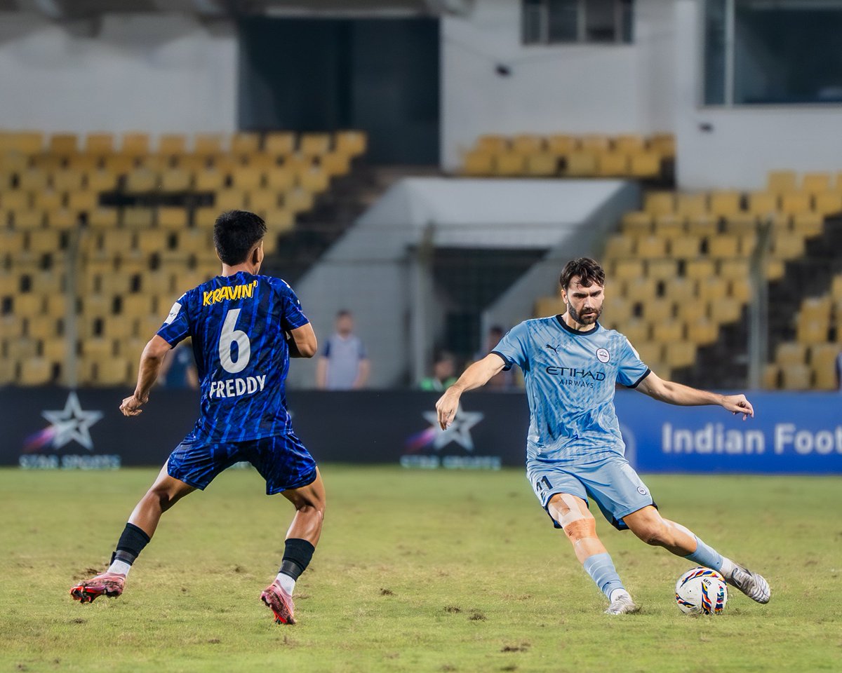 MumbaiCityFC's tweet image. Moments captured from our win over Kerala Blasters 📸🩵

Full match album 👉 mumbaicityfc.com/photos/match-a…

#MCFCKBFC #AIFFSuperCup #AamchiCity 🔵