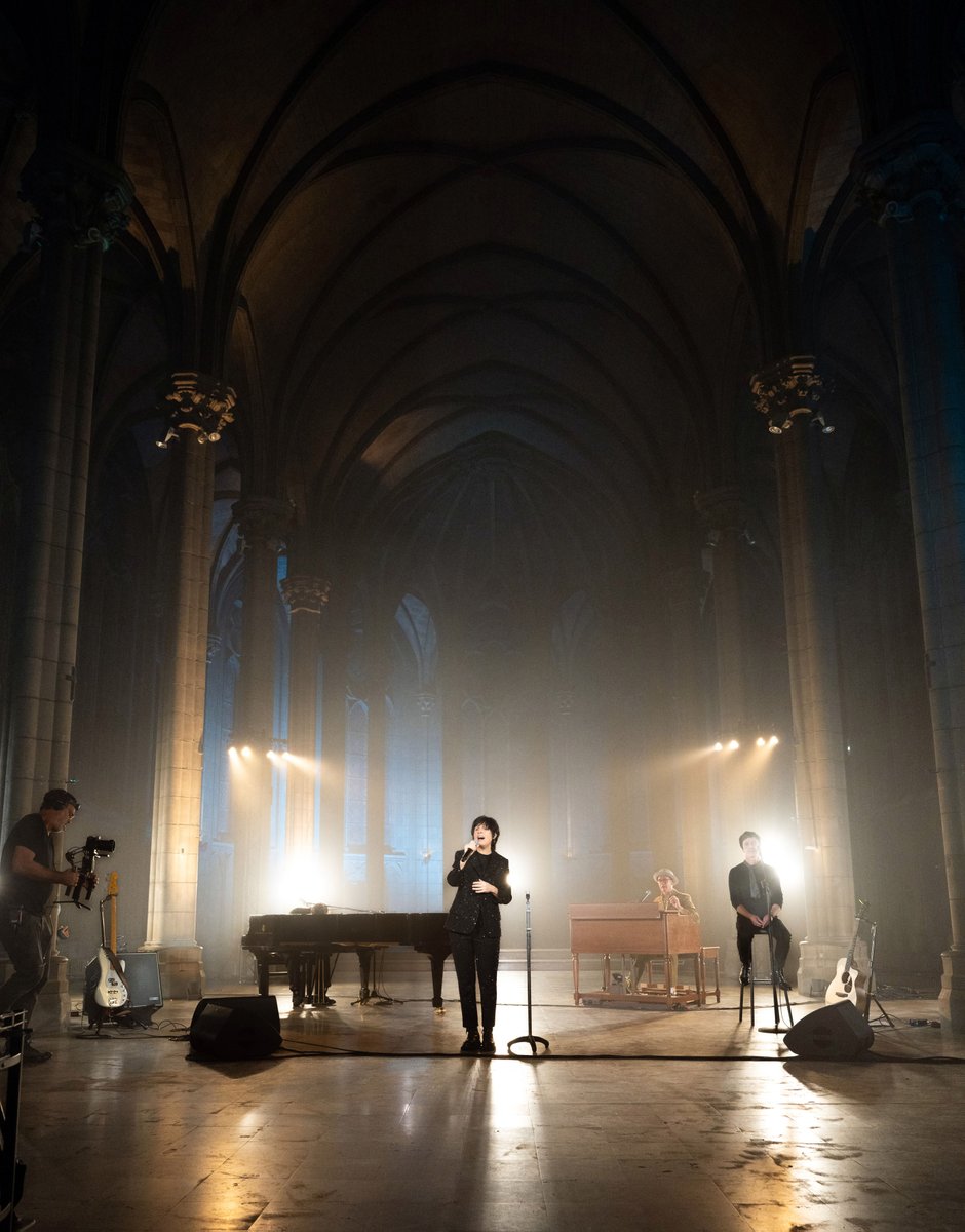 delphdewost's tweet image. 𝐓𝐞𝐱𝐚𝐬 revisite son répertoire en version piano-voix dans la Chapelle du Village Reille 🎼

✨Une performance intimiste à découvrir ce soir à 𝟐𝟏𝐡 sur @Olympia_TV

@canalplus @sourdoreille @jjuramie @gbviret @wattson_prod @daguethierry