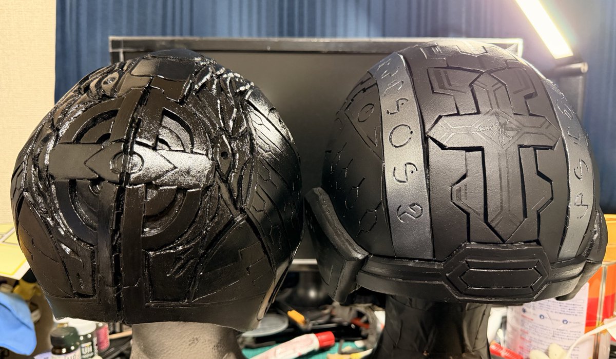 旧←  →新

-NEMESIS-/Conquestは大きくなった印象があると言われるが、全体的な小型化に成功している。
集音モジュールの分少し横に広いが、後頭部、顎周りに関しては小型化ができている。