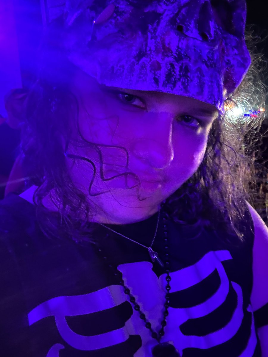 Daddy Manuela Throb Cumstock 🔞 tweet media