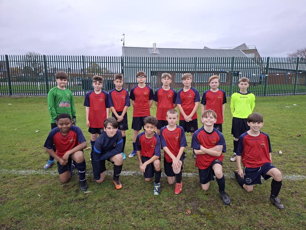 Another three league points for our Year 7 B team on Tuesday afternoon, who now have 9 points from a possible 9. 

Goalscorers: Birchall ⚽⚽ / Kelly ⚽ / Rouse ⚽ / Ike-Udebidia ⚽ / Ryan ⚽

POTM: Ryan and Rouse.