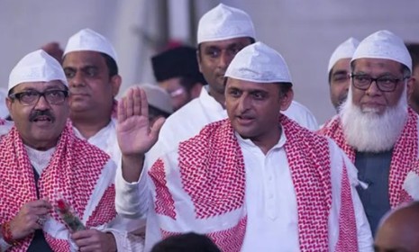 केया आप लोग एक बार फिर एन्को #उत्तरप्रदेश का #Cm देखना चाहो गे मे तो बिरकुल नहीं चाहु गा के ये कभी भी #UttarPradesh का #cm बैन 
आप लोगो को ये भाई पसंद है।
➡️ Yes
➡️No