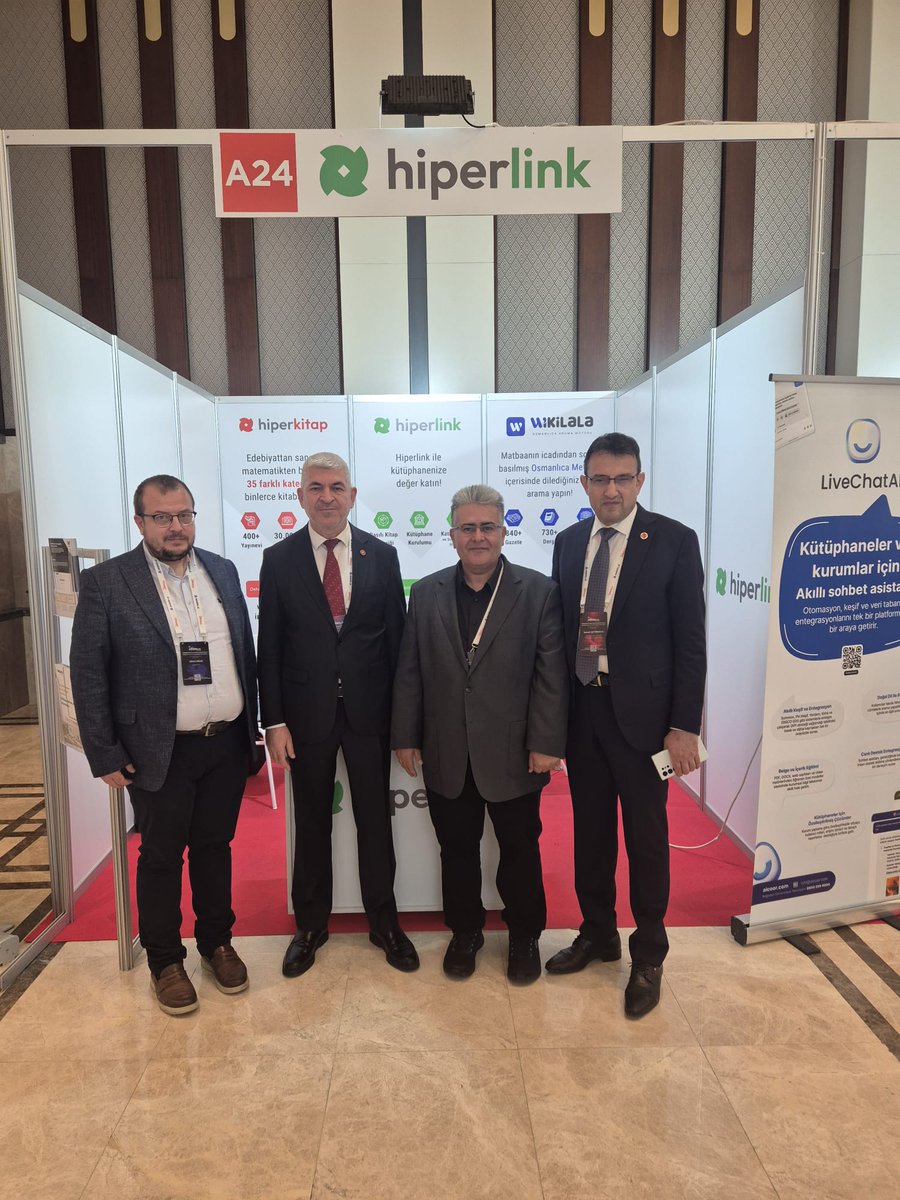 Hiperlink olarak #ANKOSLink2025 “Kütüphane 5.0 ve İnsan Merkezli Dijital Dönüşüm” konferansında yer almaktan ve bilgi ekosisteminin dijital dönüşümüne Hiperkitap, Wikilala, Kelimecom, eOsmanlıca ve Mango markalarımızla katkı sunmaktan gurur duyuyoruz.

#Hiperlink