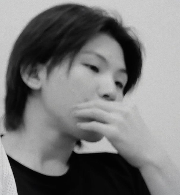 aludraexe's tweet photo. woozi.. excuse me.. this is kinda fucking insane btw https://t.co/DQyzltpO1U