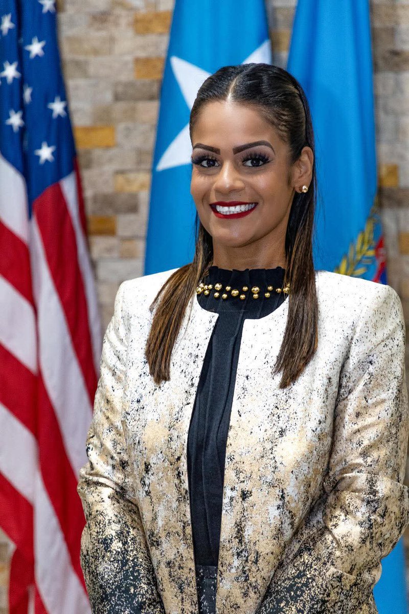 MUNICIPIO AUTÓNOMO DE NAGUABO CONCEDE AUMENTO ADICIONAL Y REALIZA EL PAGO DEL BONO DE NAVIDAD A SUS EMPLEADOS MUNICIPALES
facebook.com/share/p/1ZYfmE…