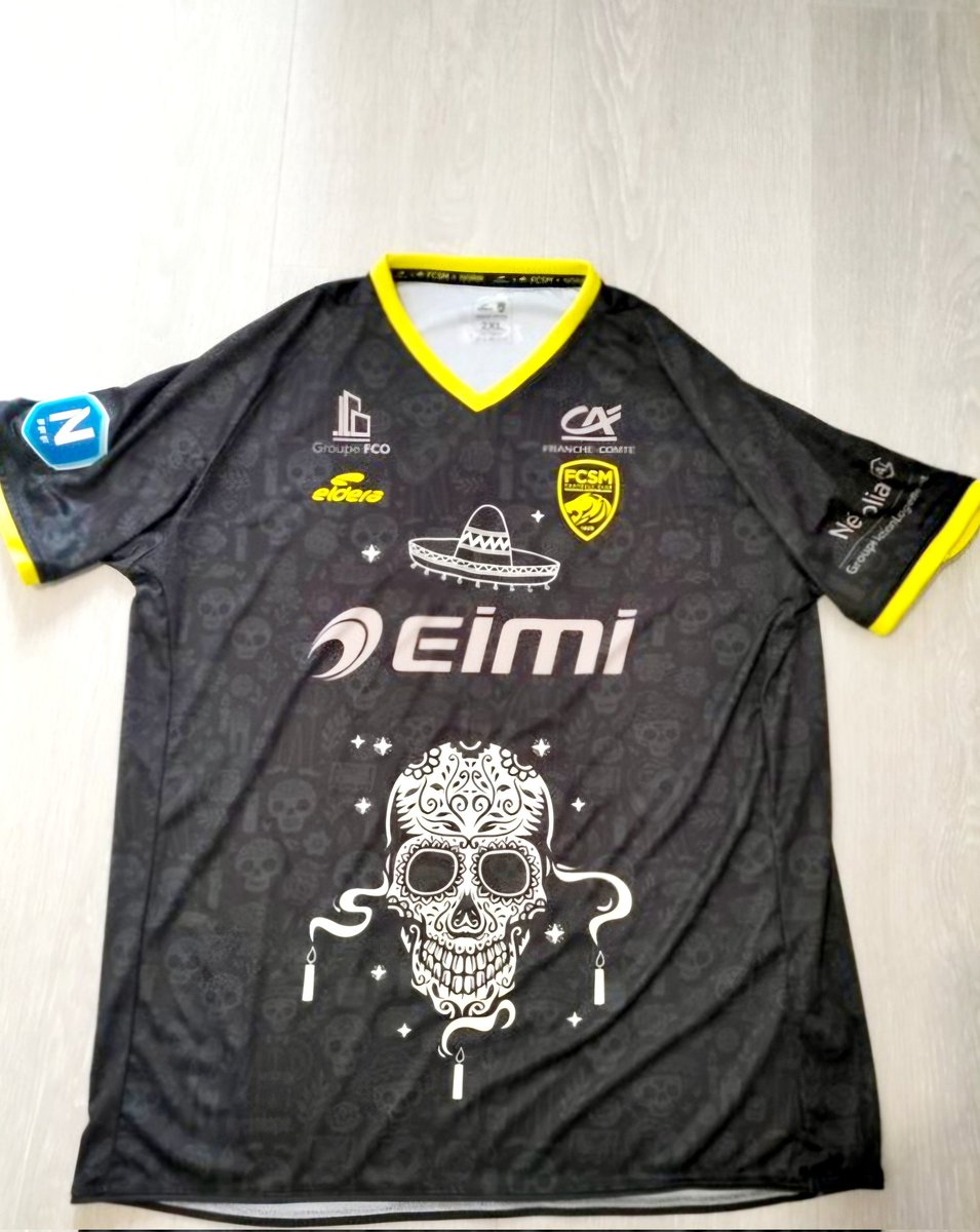 Pinpin_9Z's tweet image. Bonjour je vends au total 5 maillots du FCSM spécial "halloween" 
Edition limité
250€ /unité
État : neuf avec étiquettes 
Taille : M×2 , L×2 , S×1
Pas sérieux s'abstenir