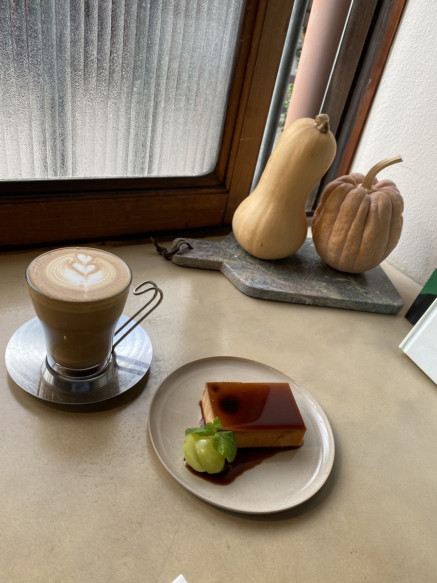 少しバタバタが落ち着いてきたので
久しぶりにお散歩がてらカフェ巡りへ☕️
ずっと気になってたお味噌汁のお店や
カフェに行けて口福でした☺️