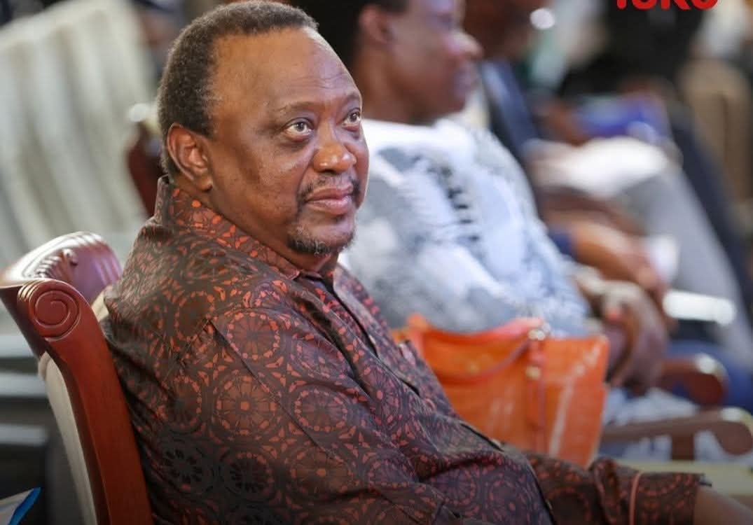 BernardKavuli's tweet image. Uhuru Kenyatta has told youths to vie for political seats and not to be afraid of politicians with big bellies and cars.
