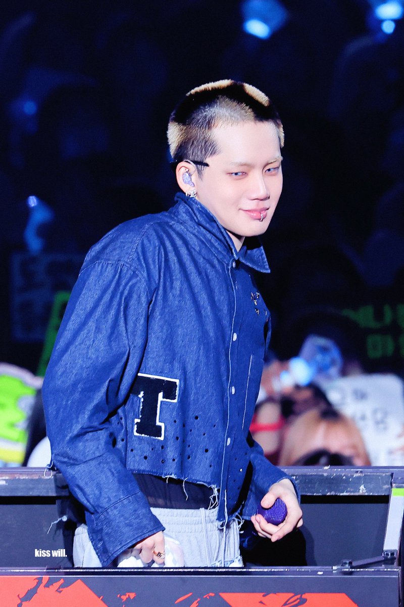 - 251107
#최현석 #CHOIHYUNSUK
#트레저 #TREASURE