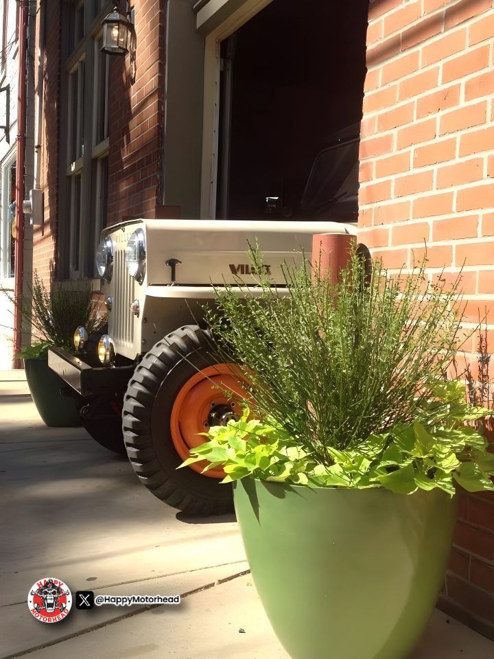 HappyMotorhead's tweet image. ♦️🔸️💎🔸️♦️🔹️💎🔹️♦️🔸️💎🔸️♦️

🔸️ Would or Wouldn&apos;t ❓️ 🤔

✅️  Vintage Willys Jeep 

 🚘 #FrontEndFriday  #ClassicCars #VintageCars #CollectorCars