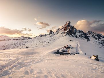 relloxpl's tweet image. Nowe apartamenty w sercu Alp! Odkryj Fior d&apos;Alpe w Valdidentro, blisko Bormio i Livigno.

Nowoczesne, energooszczędne (A4), z dużymi tarasami i ogrodami. Idealne dla miłośników gór! 🏔️

Zobacz więcej: rellox.pl/property/nowoc…

#Rellox #Włochy #Alpy #Bormio #Livigno #Nieruchomości